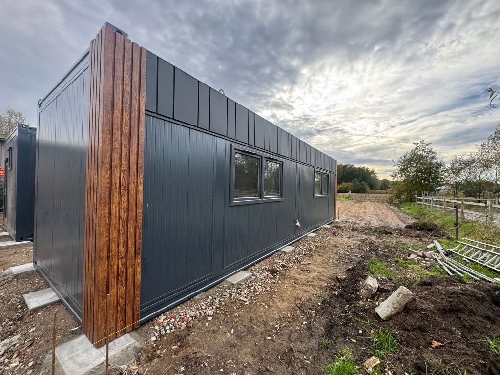 noodwoning prefhomes buitenkant achterkant