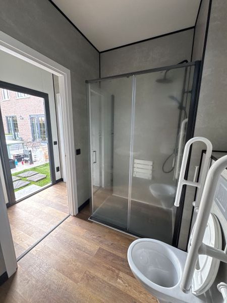 mantelzorgwoning prefhomes toilet
