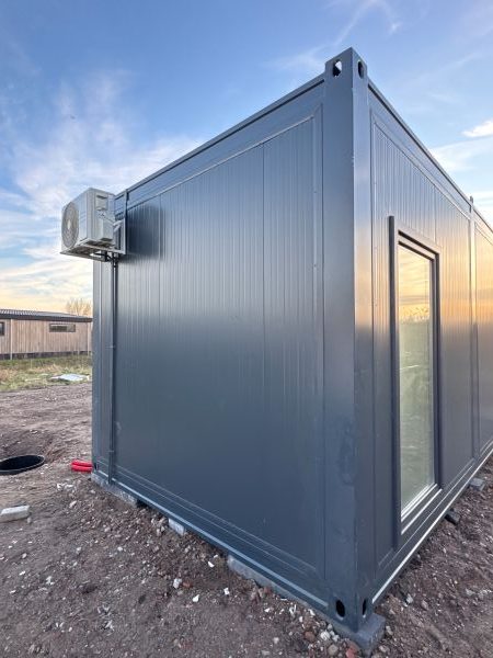 zijkant containerwoning prefhomes