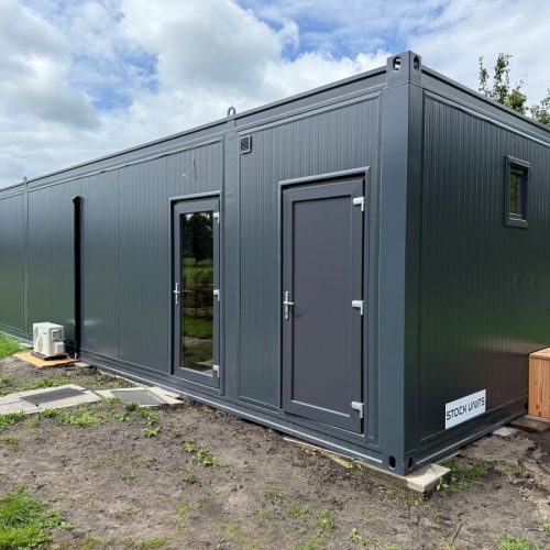 Buitenzijde prefab woonunit